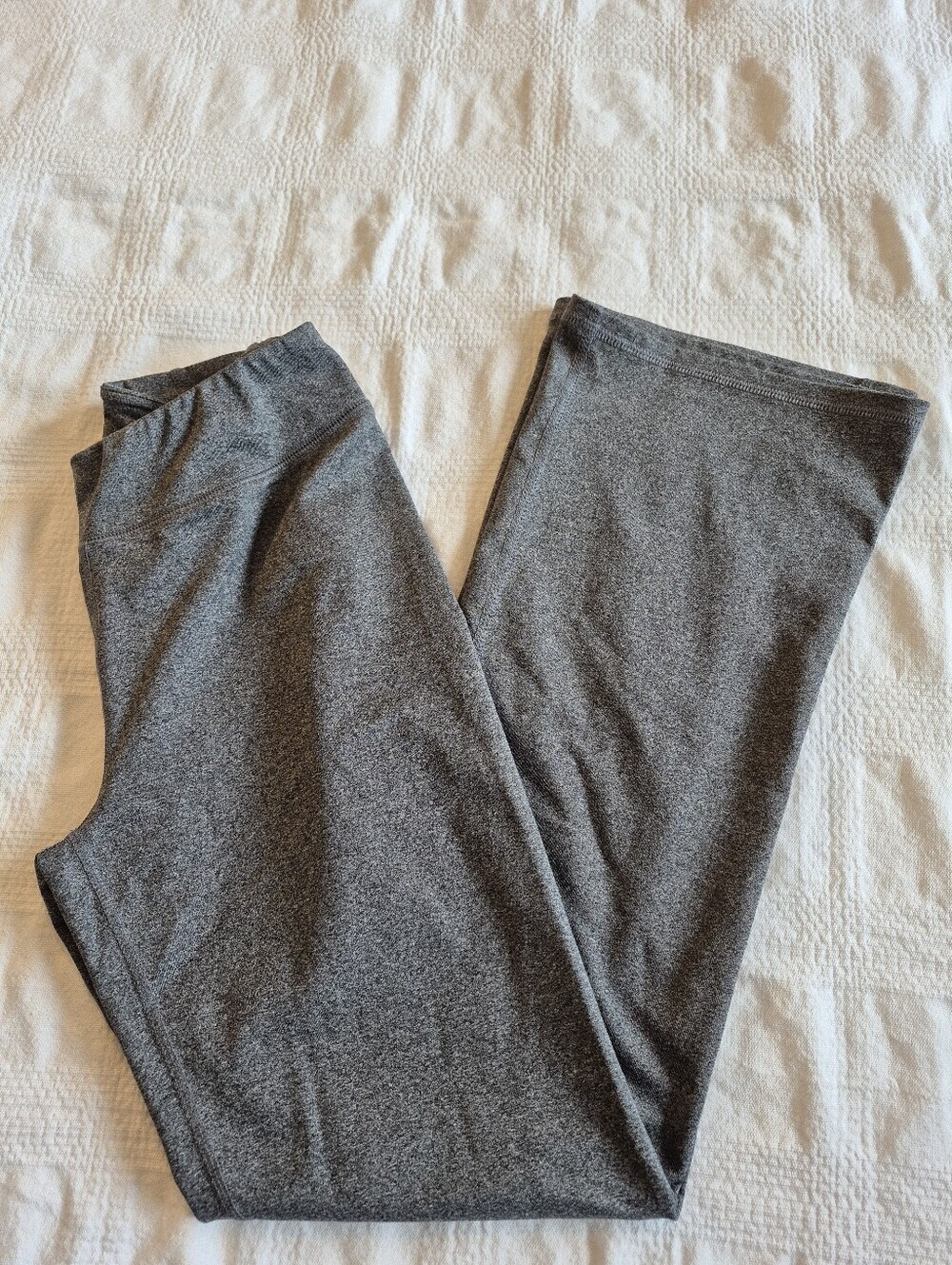 Lands' End girls Medium or 10/12 gray bootcut leggings EUC
